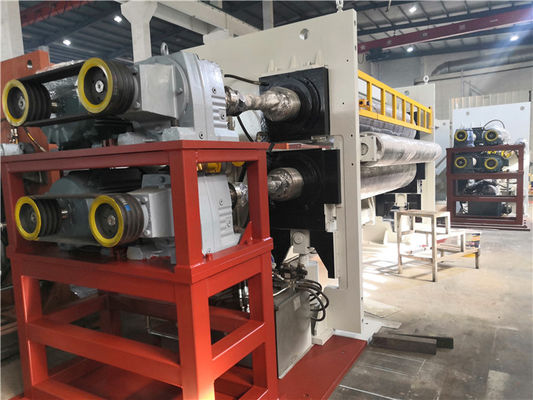 Machine gravante en refief du calendrier ISO9001