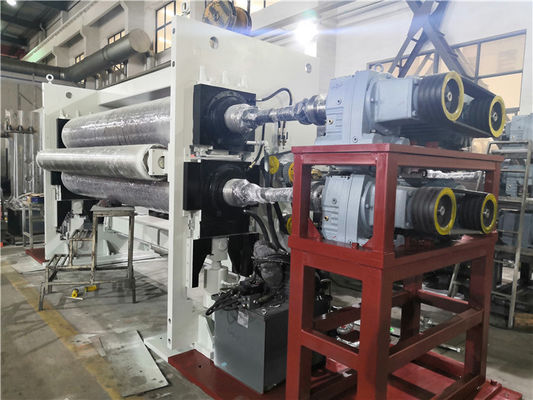 Machine gravante en refief de calendrier des vêtements de protection 1600mm