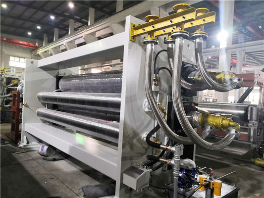 Machine gravante en refief de tissu des serviettes hygiéniques ISO9001