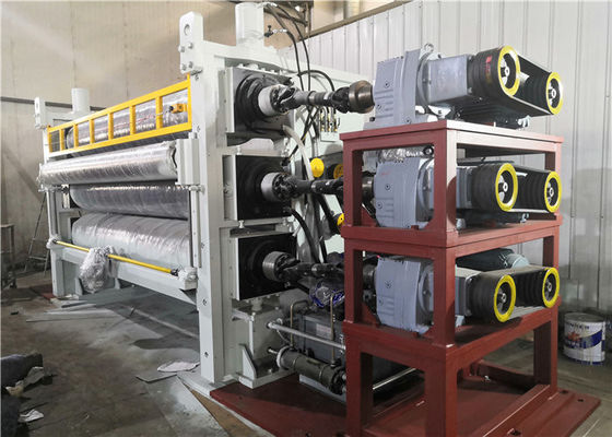 Machine de calendrier de tissu de vêtements de protection de trois petits pains